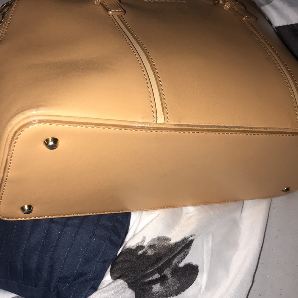 💜💜Authentic Burberry Handbag💜💜 - Picture 7 of 16